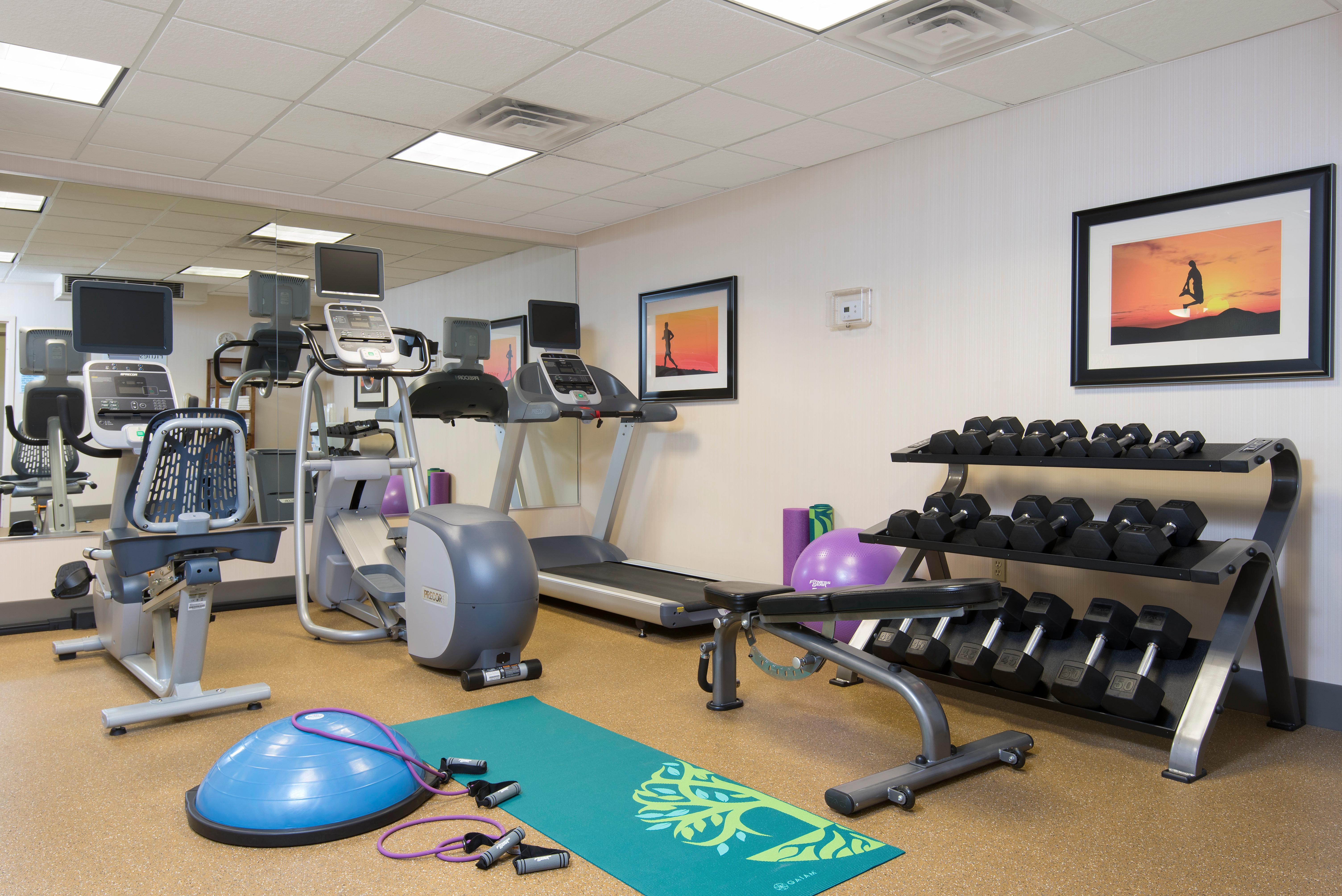 Holiday Inn Express Hotel & Suites Grand Rapids-North By Ihg Walker Bagian luar foto